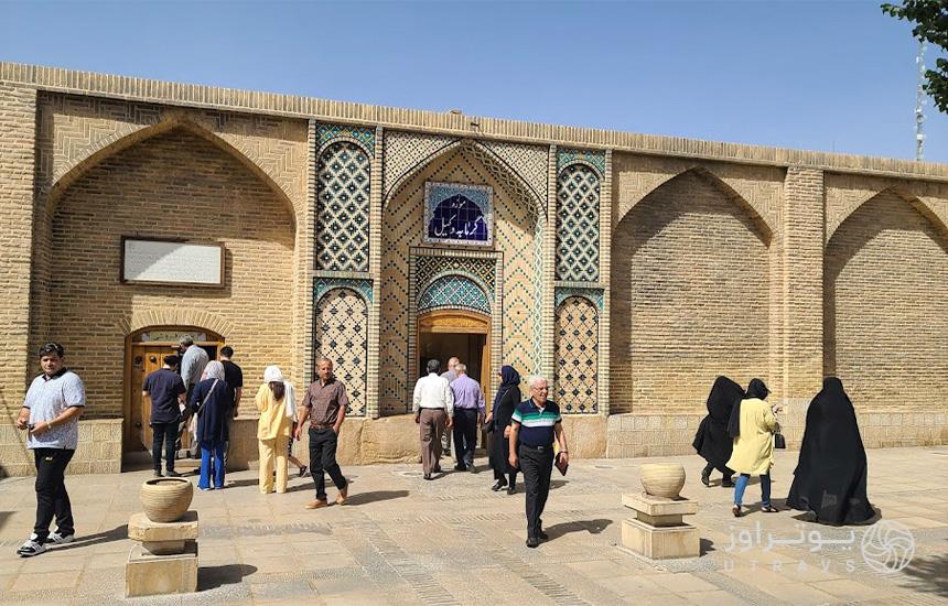 در ورودی حمام وکیل شیراز